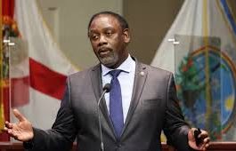 Orlando Mayoral Candidate Proposes Controversial Tax Policy